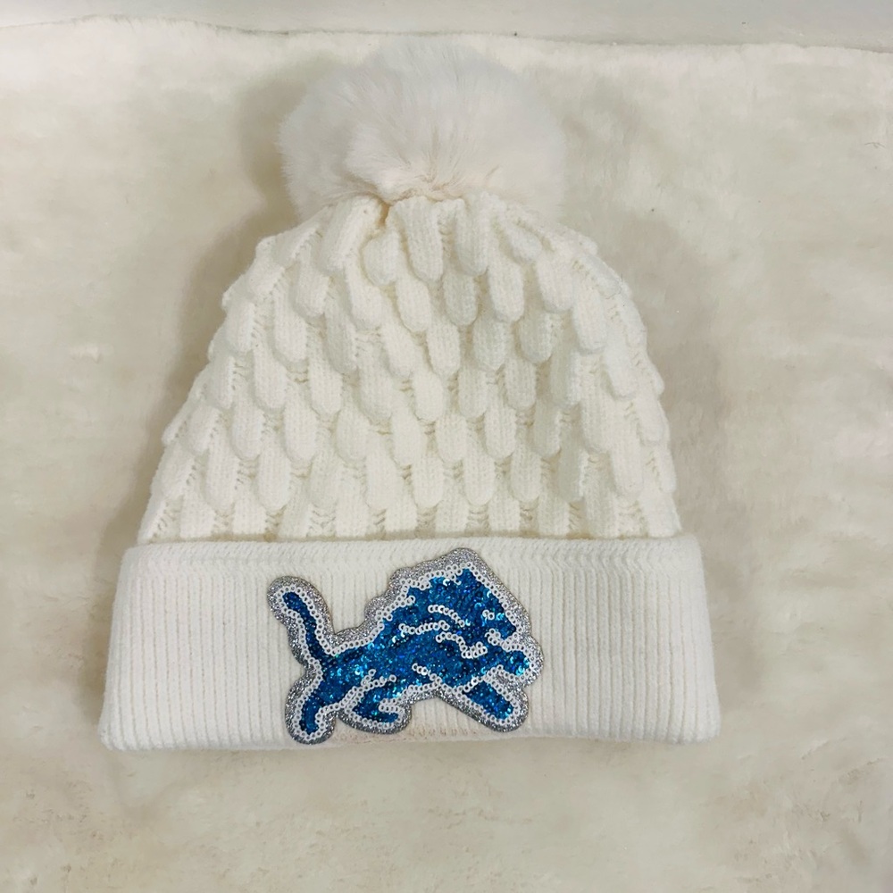 Detroit lions White Knit Beanie with Blue Sequin lions logo